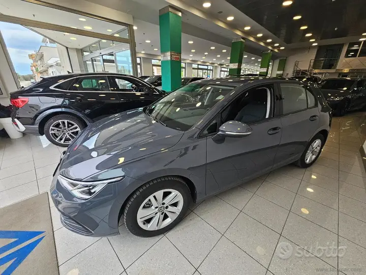 Volkswagen Golf 2023 photo 4