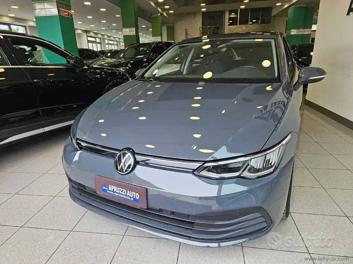 Volkswagen Golf 2023 photo 3