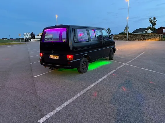 Volkswagen Caravelle 1998 photo 5