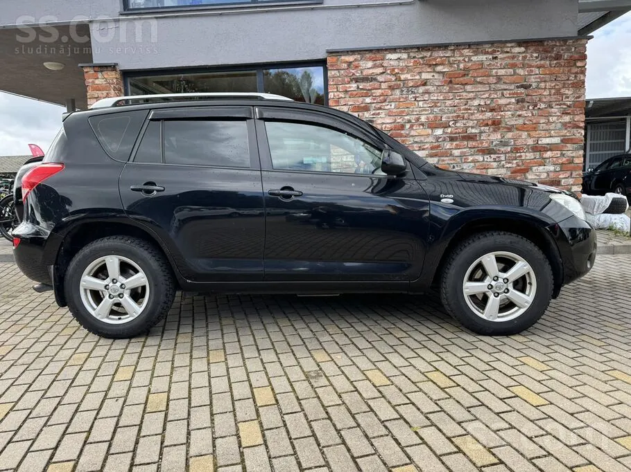 Toyota Rav4 2008 photo 2
