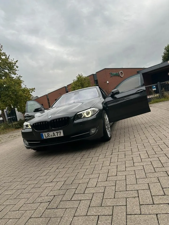BMW 535I