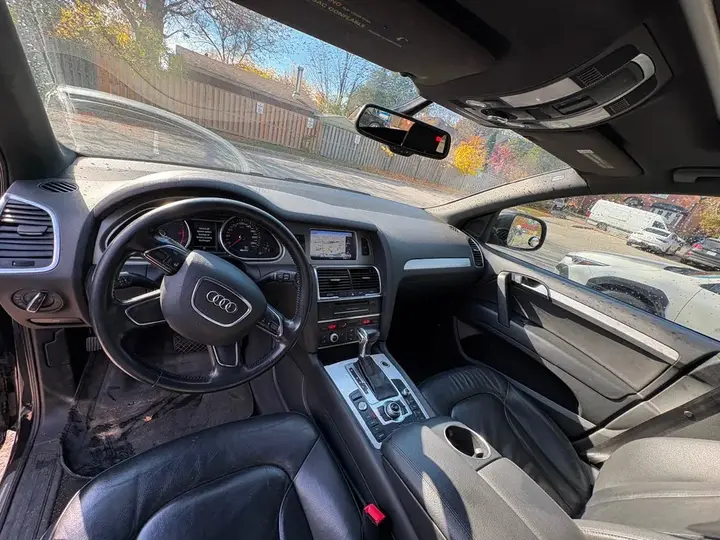 Audi Q7 2015 photo 5