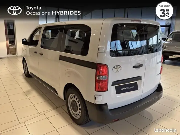 Toyota Proace Combi 2026 photo 2