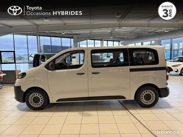 Toyota Proace Combi 2026 photo 3