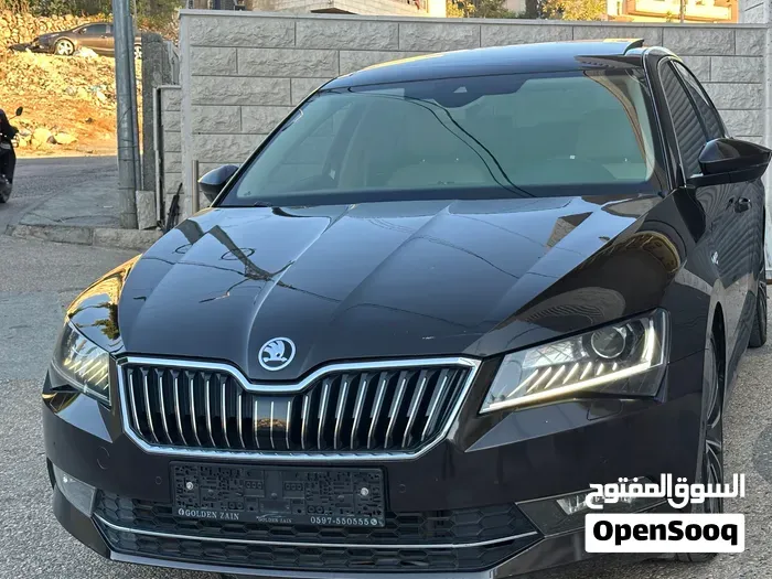 Skoda Superb 2016 photo 5