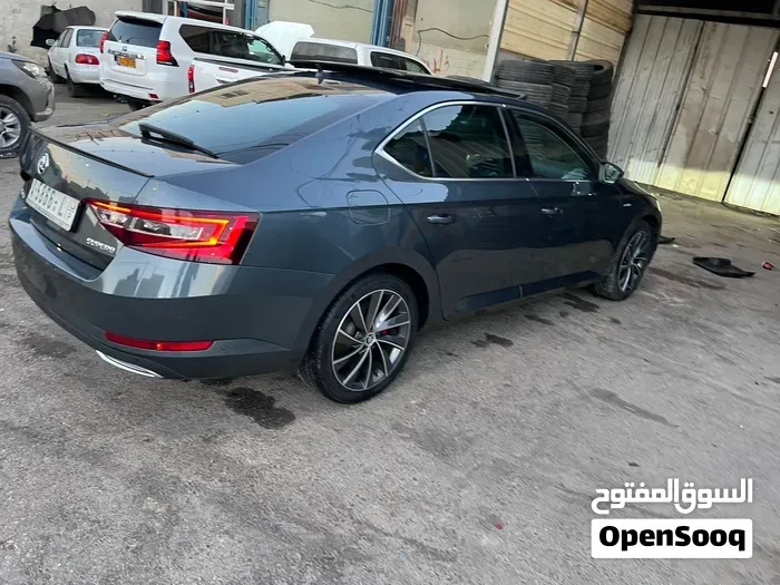 Skoda Superb 2016 photo 4