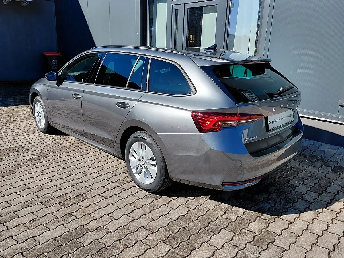 Skoda Octavia 2026 photo 3