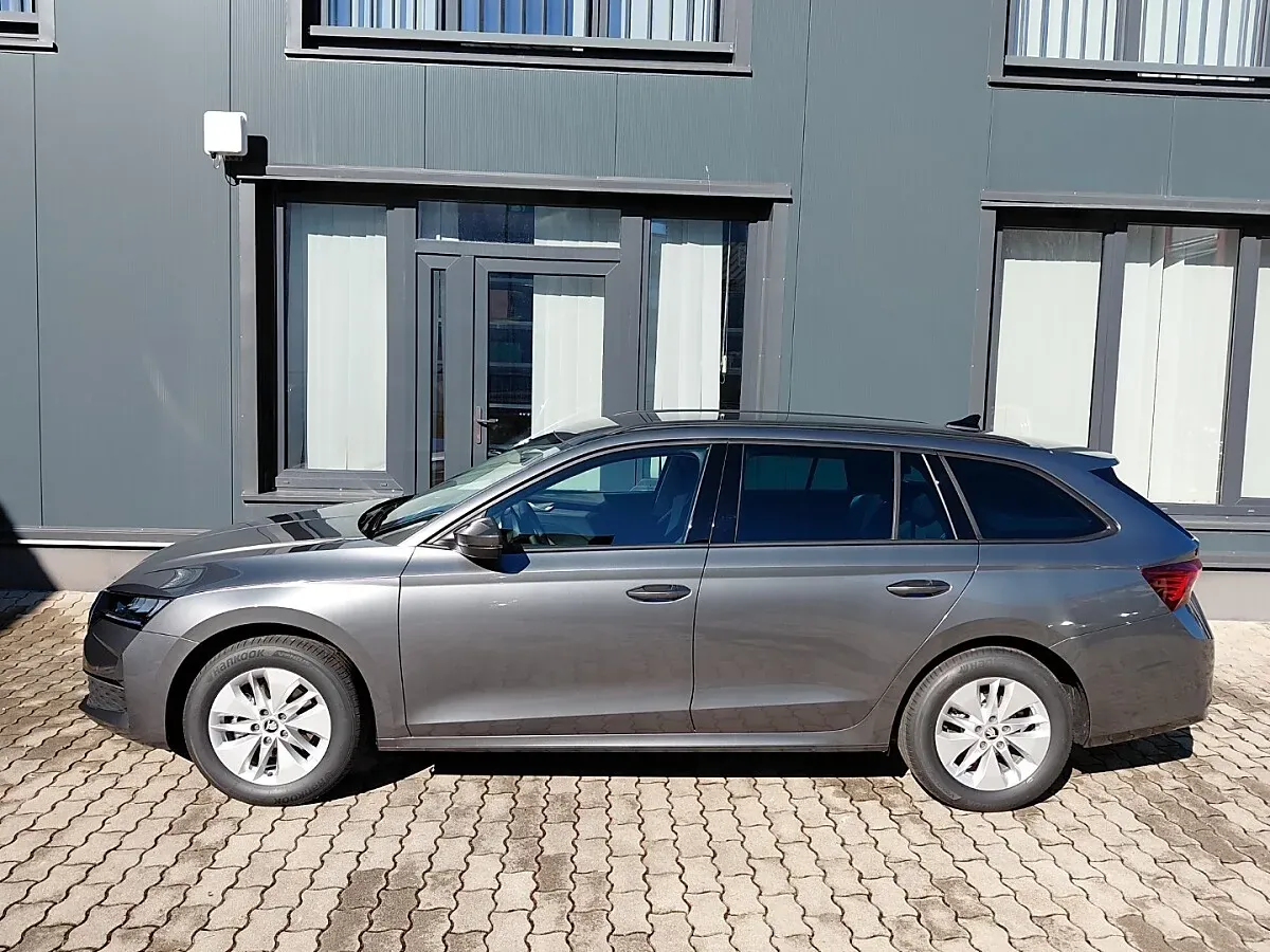 Skoda Octavia 2026 photo 2