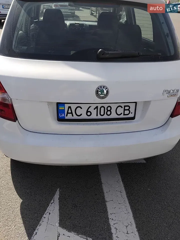 Skoda Fabia 2009 photo 5