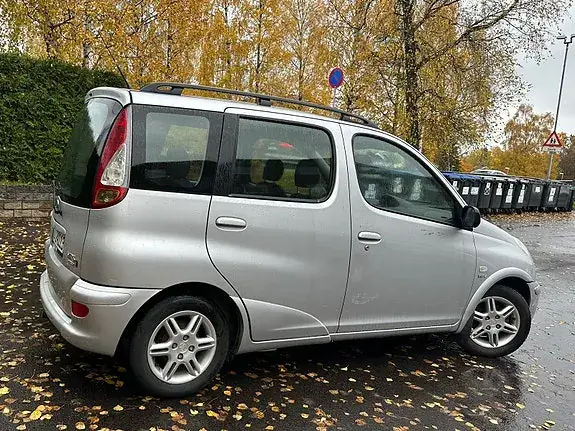 Toyota Yaris Verso 2006 photo 4