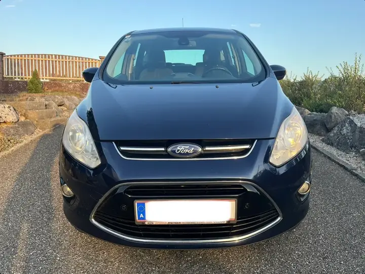 Ford C-Max 2013 photo 3