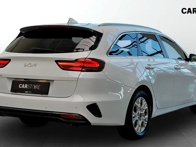 Kia Ceed Sw 2022 photo 3