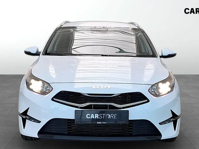 Kia Ceed Sw 2022 photo 4