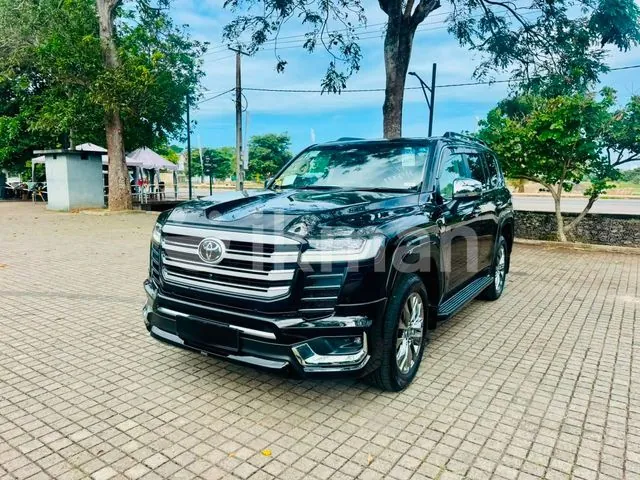 Toyota Land Cruiser 2026 photo 3