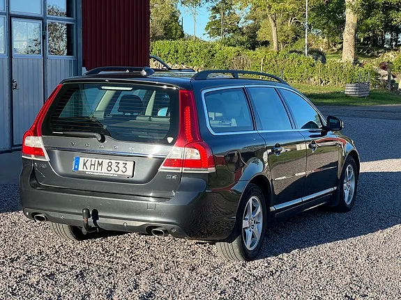 Volvo V70 2015 photo 4