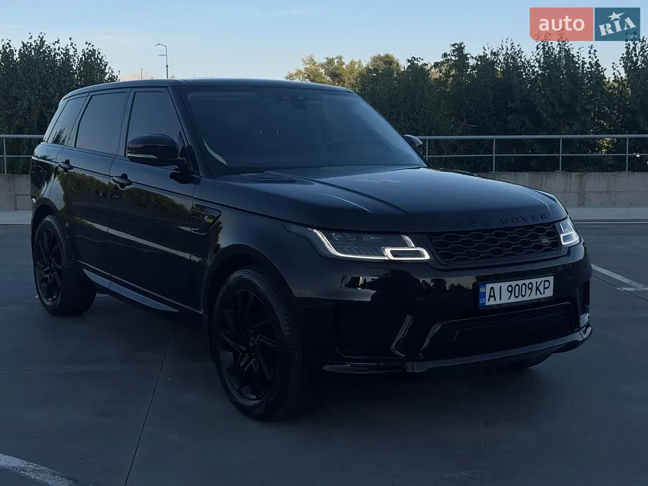 Land Rover Range Rover Sport 2019 photo 2