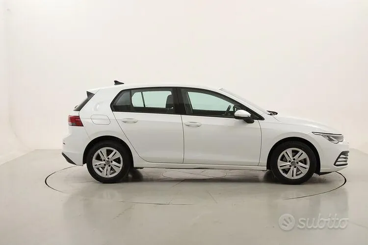 Volkswagen Golf 2022 photo 3