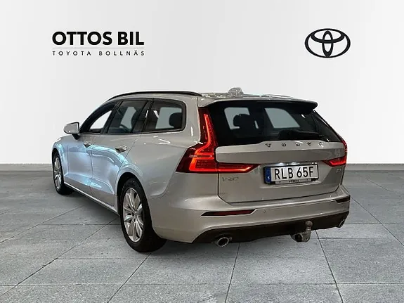 Volvo V60 2019 photo 2