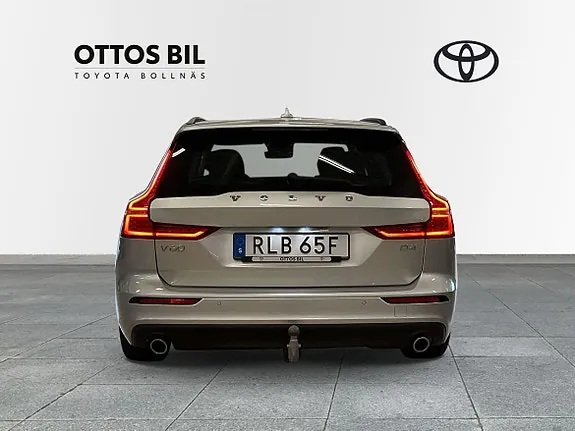 Volvo V60 2019 photo 4