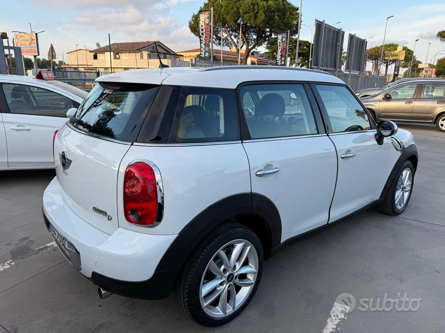 Mini Countryman 2012 photo 4