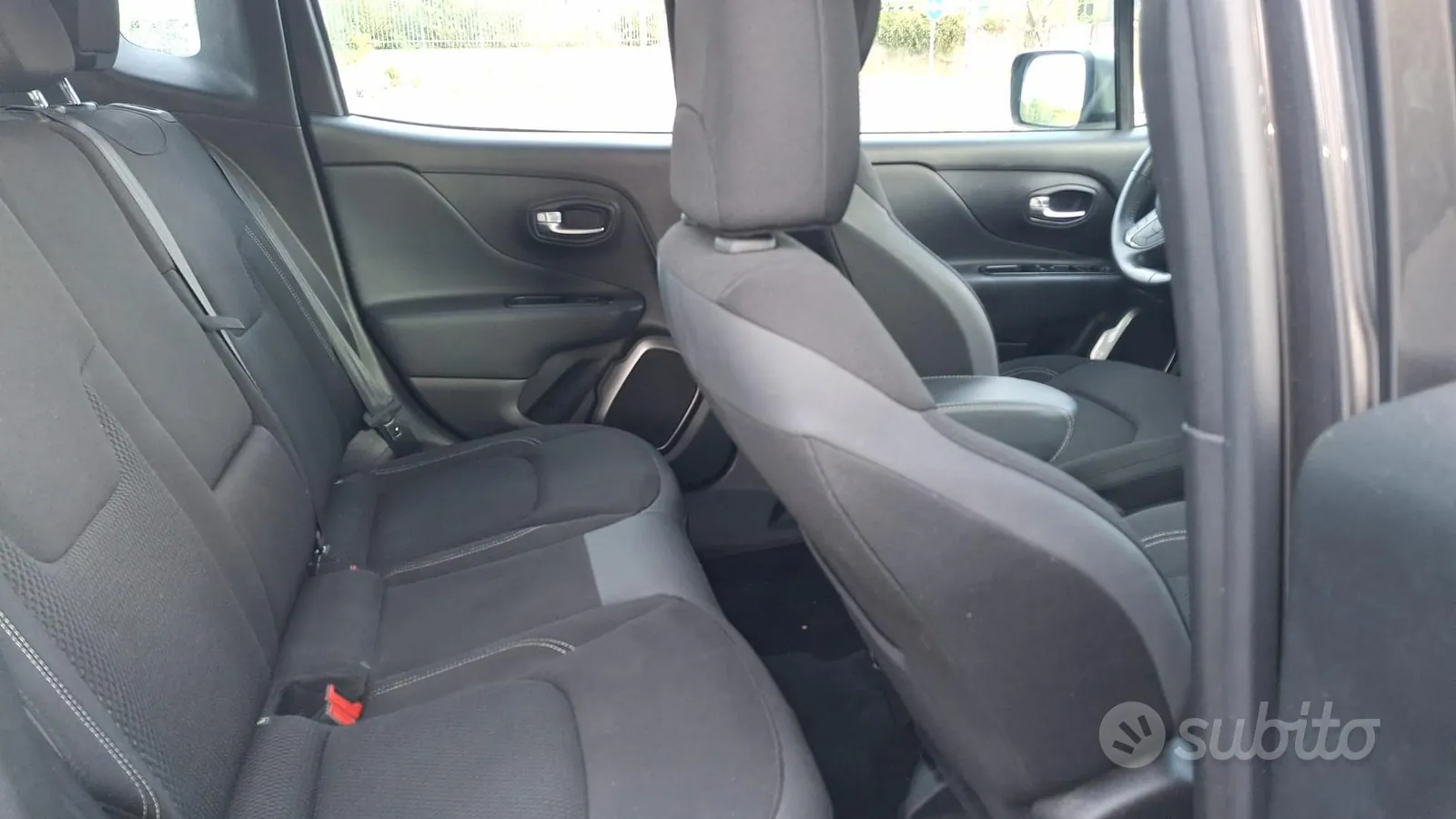 Jeep Renegade 2019 photo 5