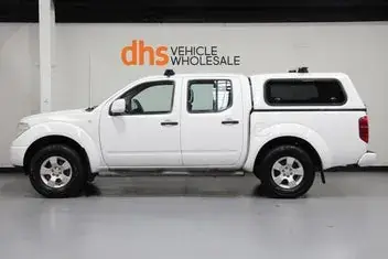 Nissan Navara 2013 photo 5
