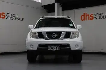 Nissan Navara 2013 photo 3