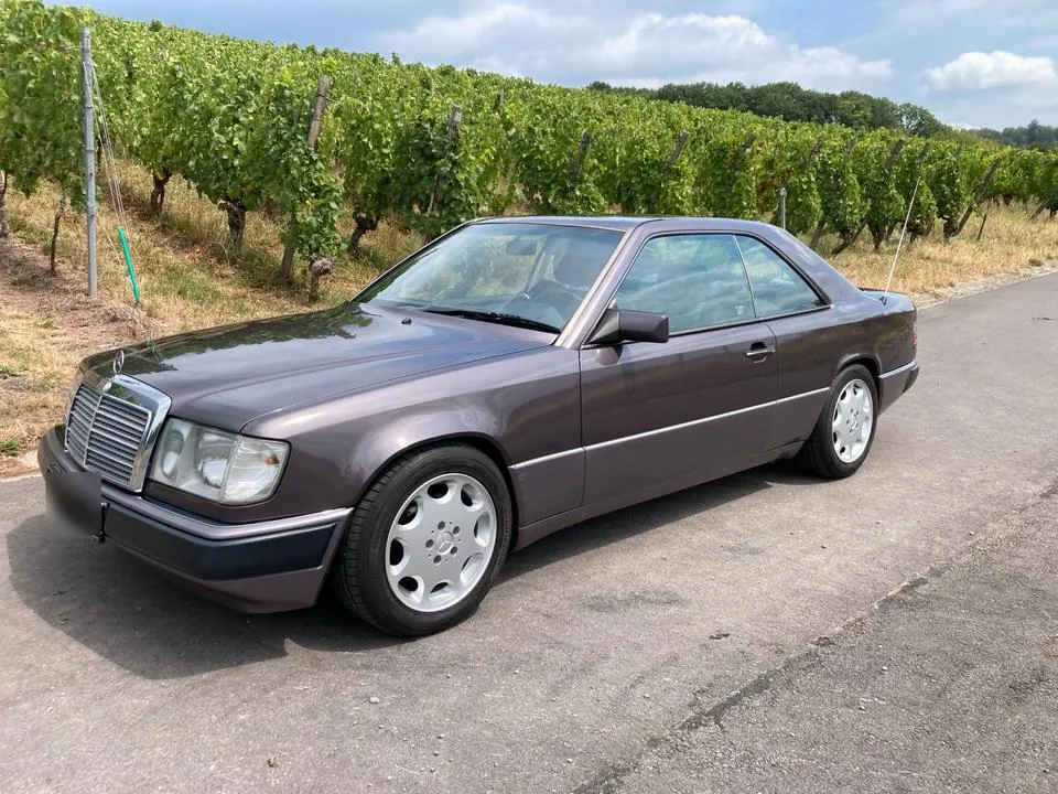 Mercedes-Benz 230 Ce