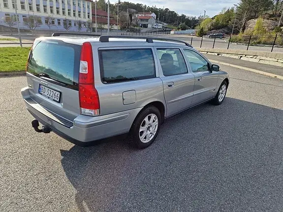 Volvo V70 2007 photo 5