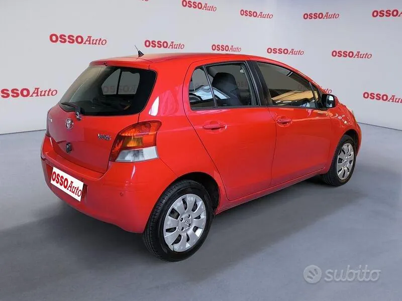 Toyota Yaris 2009 photo 3