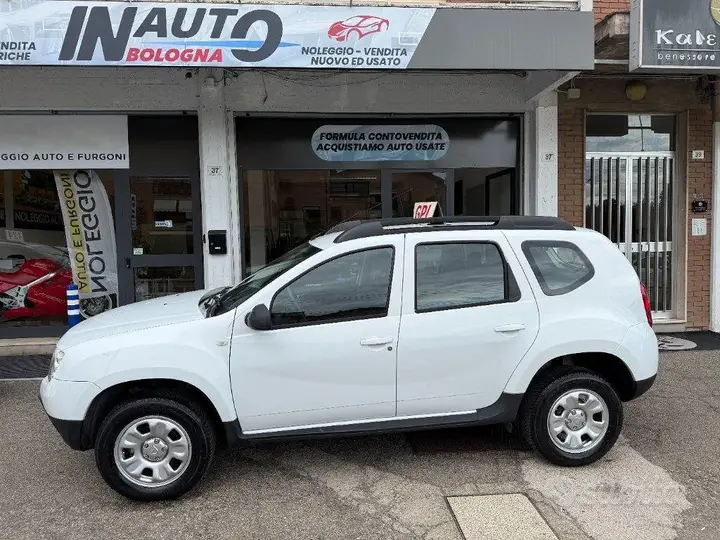 Dacia Duster 2012 photo 2