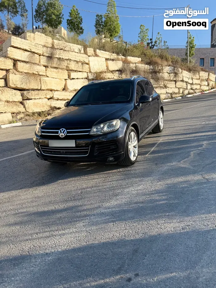 Volkswagen Touareg 2011 photo 2