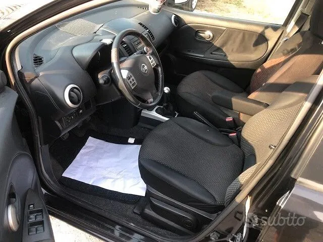 Nissan Note 2009 photo 5