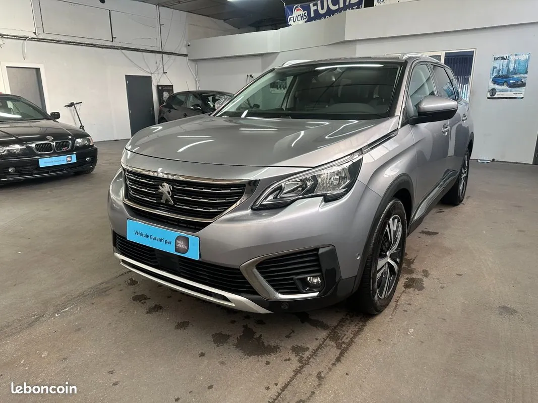 Peugeot 5008
