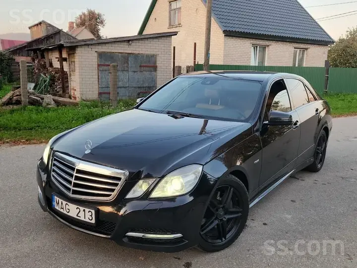Mercedes-Benz E350 Avantgarde