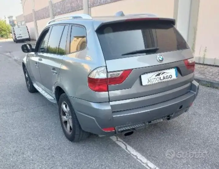 BMW X3 2010 photo 3