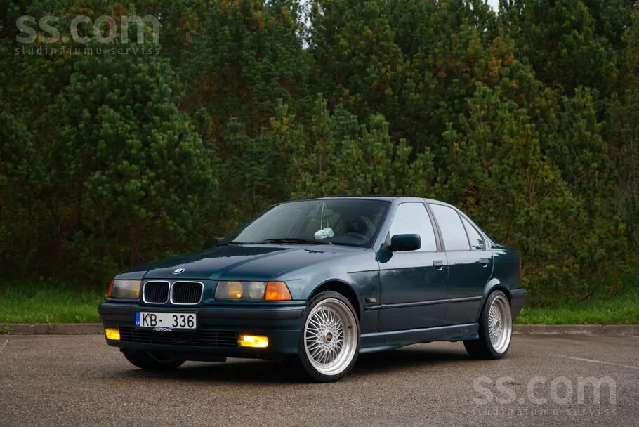 BMW 325 1995 photo 2