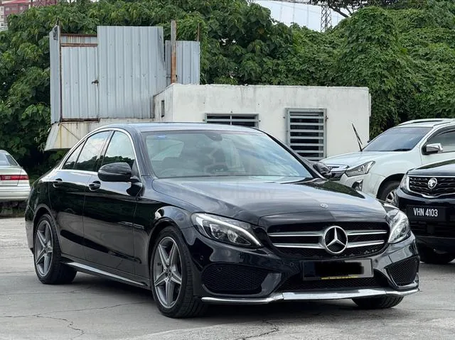 Mercedes-Benz C200