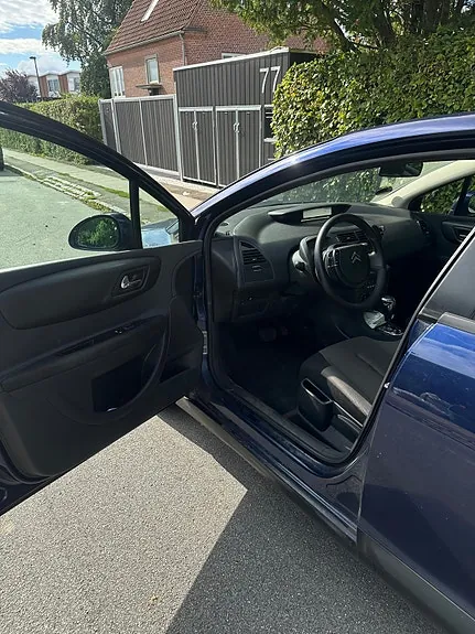 Citroen C4 2003 photo 5