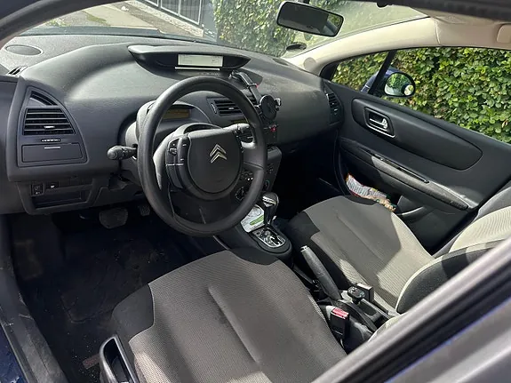 Citroen C4 2003 photo 4