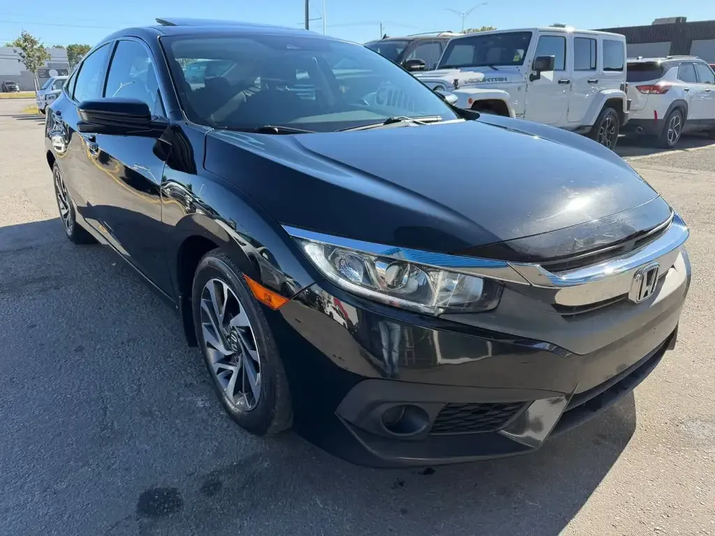 Honda Civic 2018 photo 2