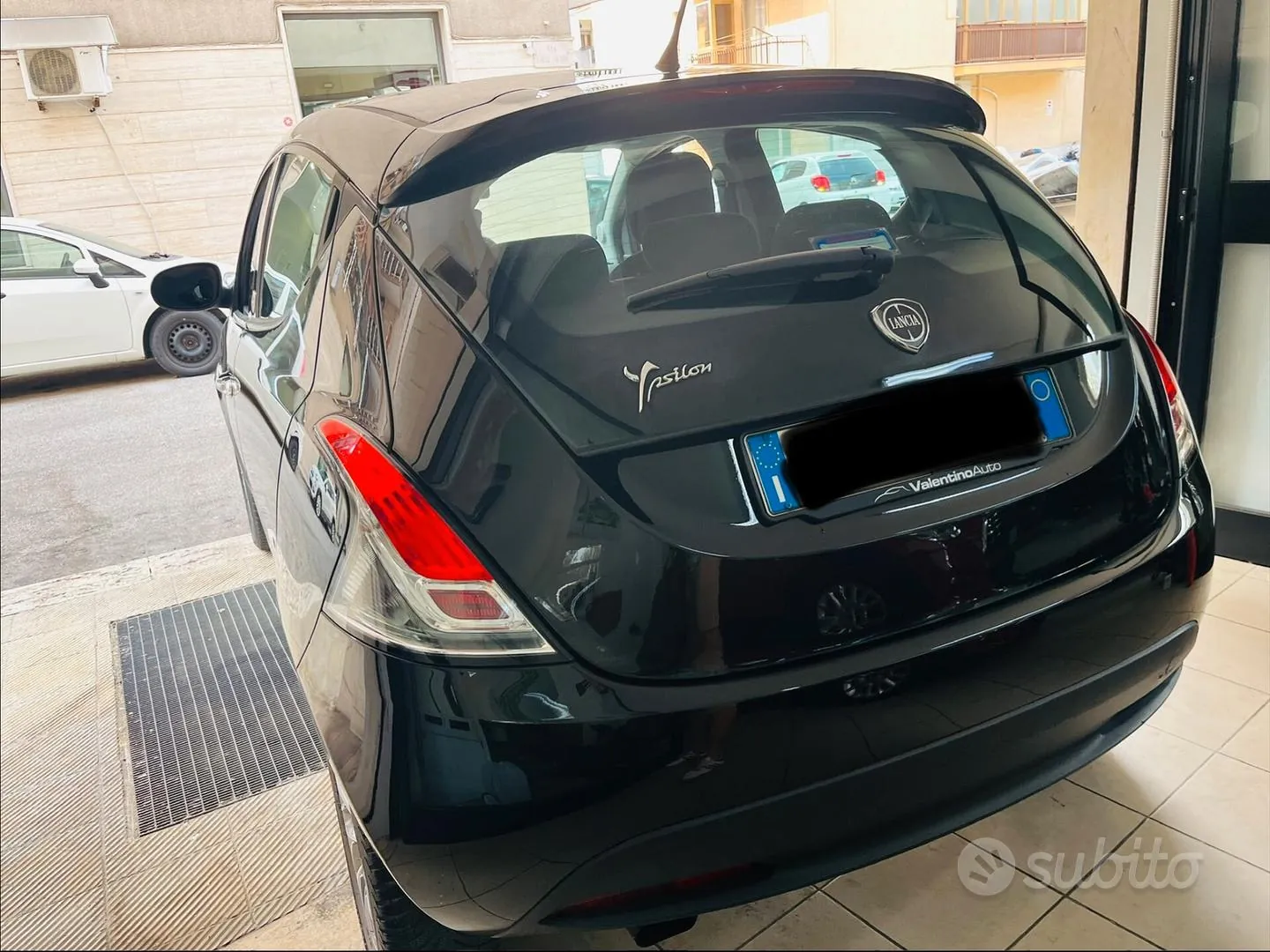 Lancia Ypsilon 2012 photo 4