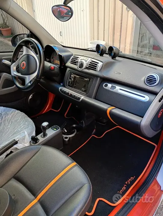 Smart Fortwo 2015 photo 3