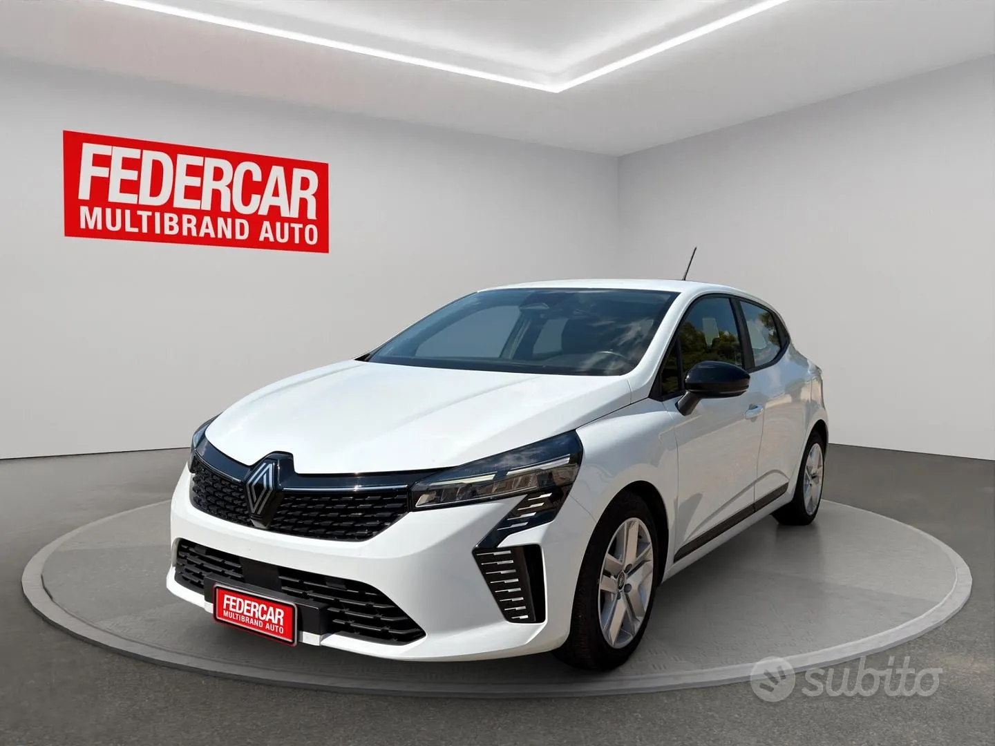 Renault Clio 2024 photo 3