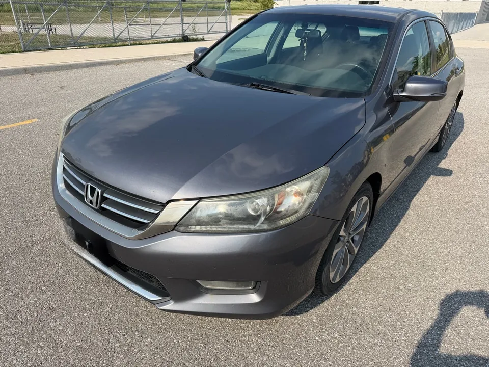 Honda Accord 2013 photo 2