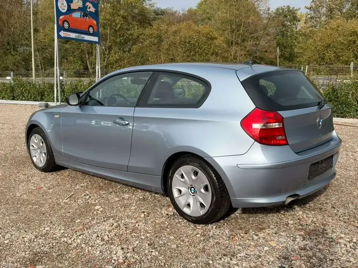 BMW 116 2010 photo 3