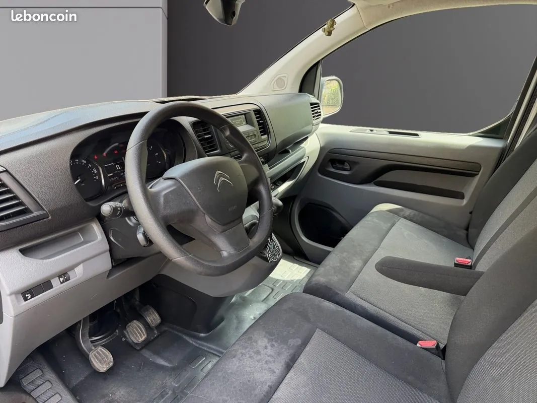 Citroen Jumpy 2022 photo 3