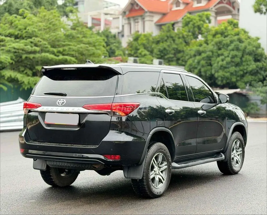 Toyota Fortuner 2024 photo 5