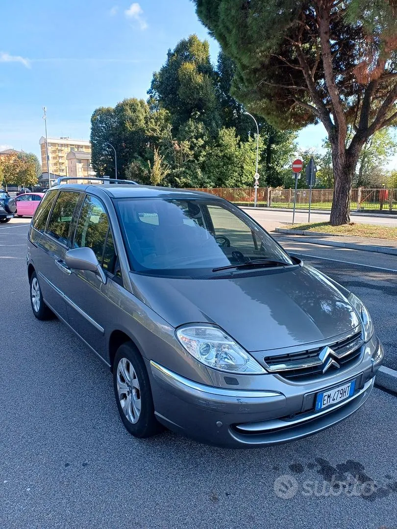 Citroen C8