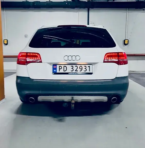 Audi A6 Allroad 2010 photo 5